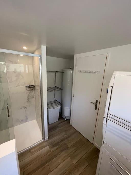 Magnifique Maison Renovee, 10Pers Rencurel Exterior foto